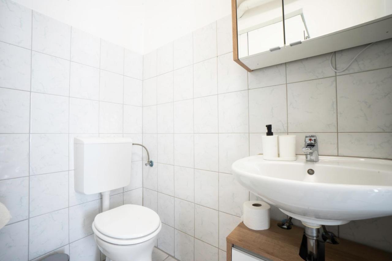 Modern 1-Bedroom Apartment Next To Praterstern 维也纳 外观 照片